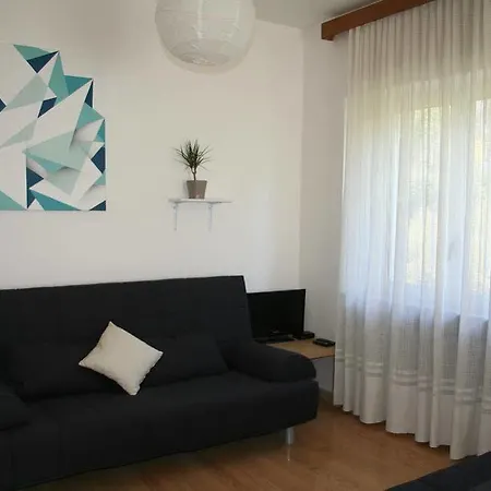 Apartment Dei Fiori *